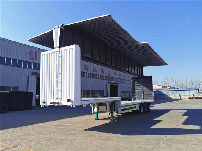 展翼厢式半挂车